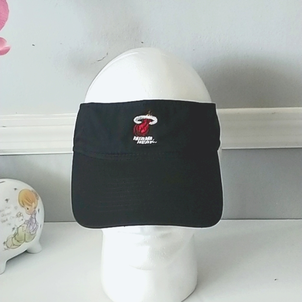 Miami Heat KC Caps Head Shots Men's Black